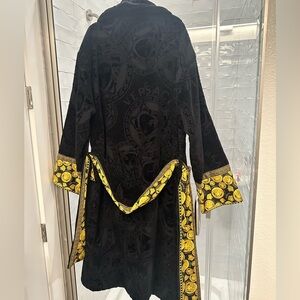 Black Gold XL Versace Robe